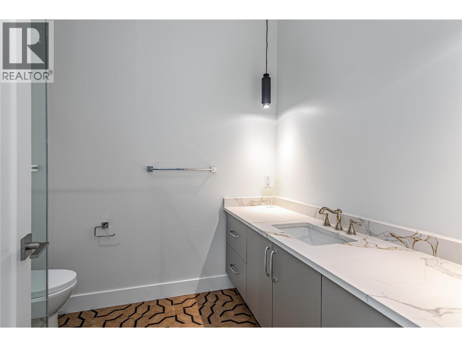 1008 Bull Crescent, Kelowna, British Columbia  V1W 0E6 - Photo 17 - 10374471