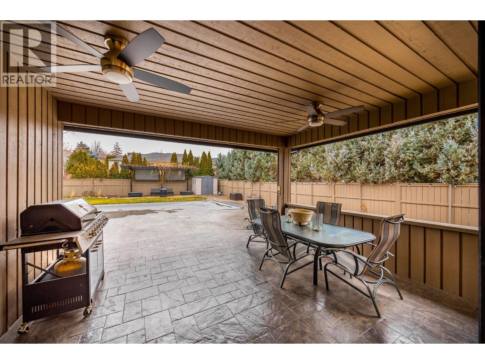 307 Stellar Drive, Kelowna, British Columbia  V1W 4K5 - Photo 18 - 10371109