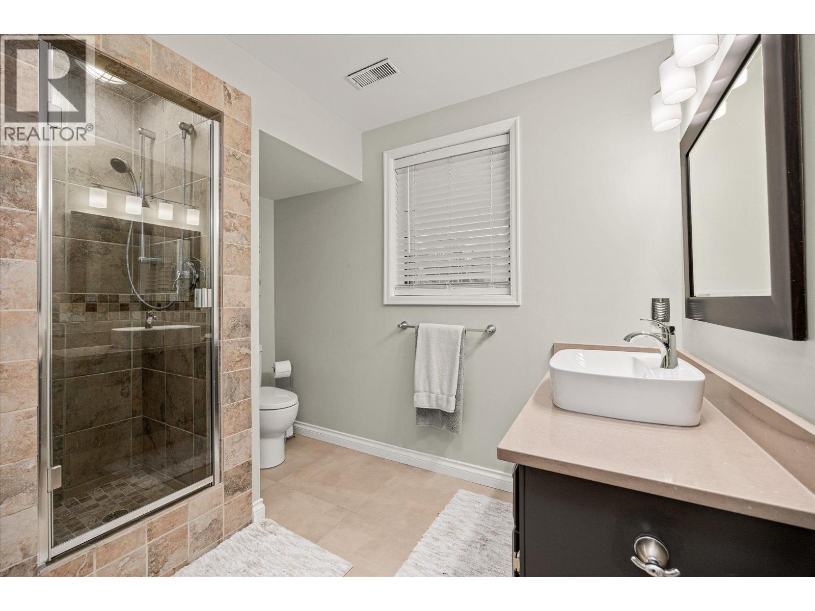 307 Stellar Drive, Kelowna, British Columbia  V1W 4K5 - Photo 49 - 10371109