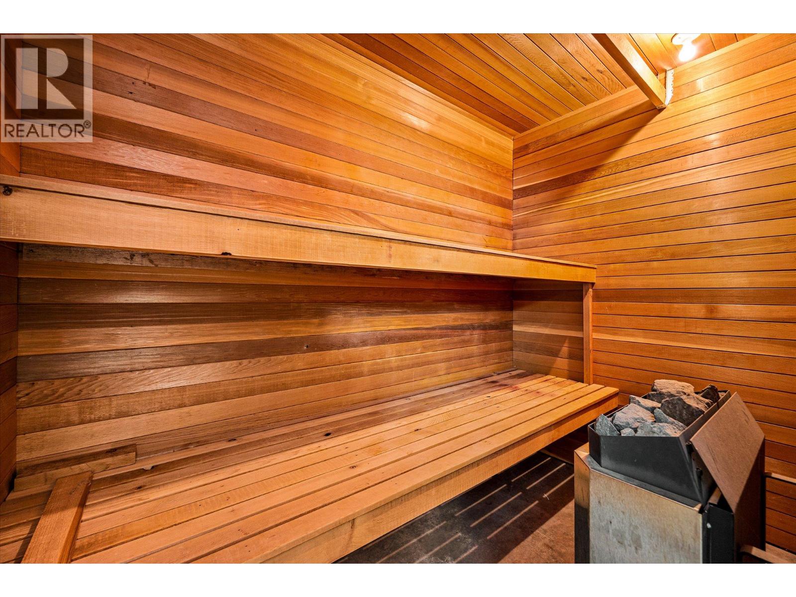 307 Stellar Drive, Kelowna, British Columbia  V1W 4K5 - Photo 50 - 10371109