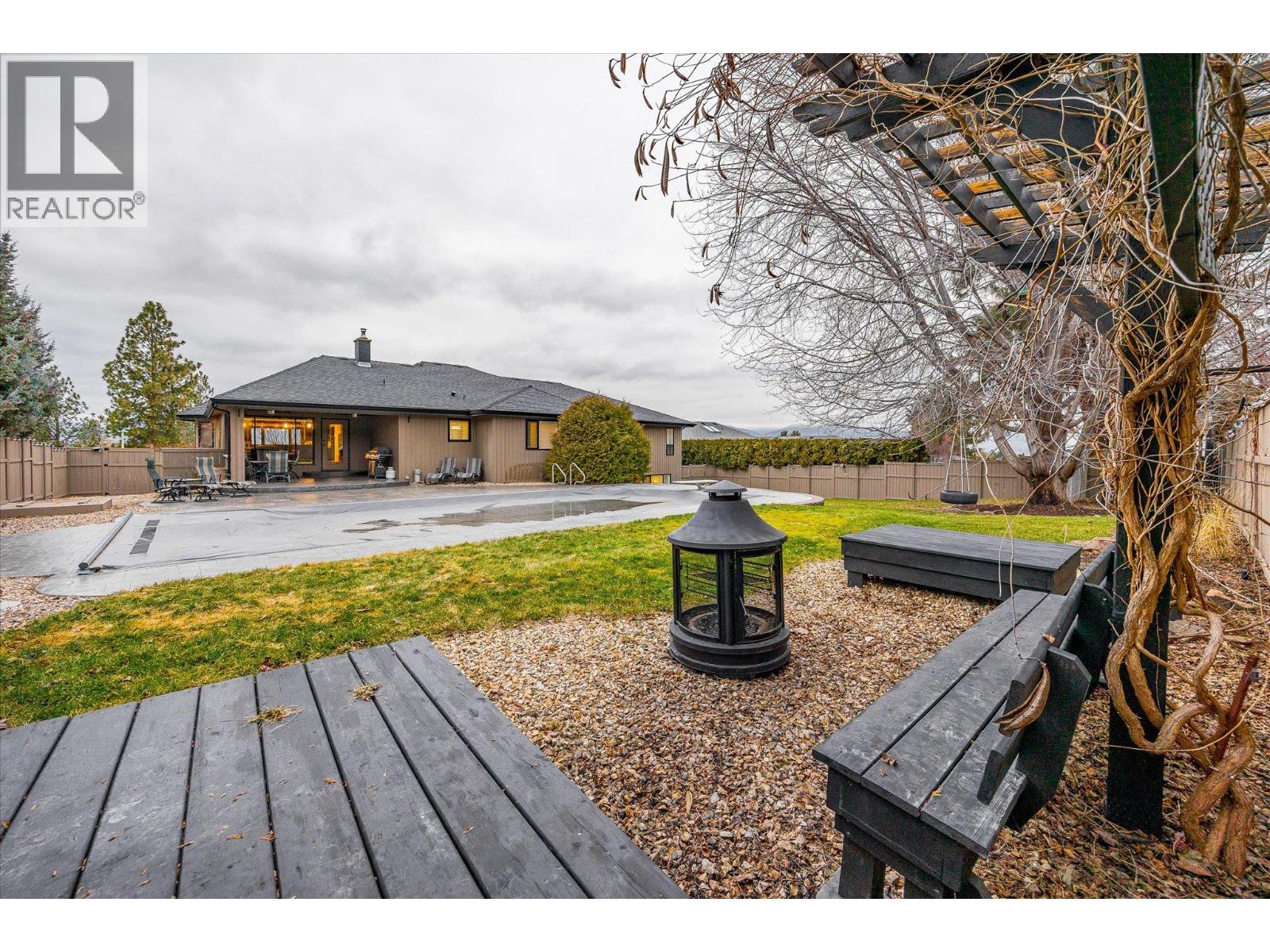 307 Stellar Drive, Kelowna, British Columbia  V1W 4K5 - Photo 63 - 10371109