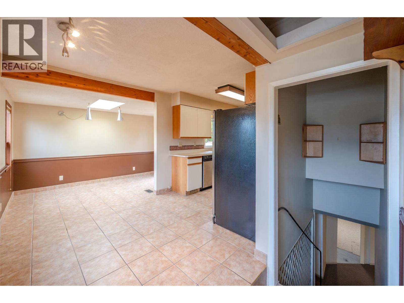 401 Wade Avenue E, Penticton, British Columbia  V2A 4H7 - Photo 13 - 10376151