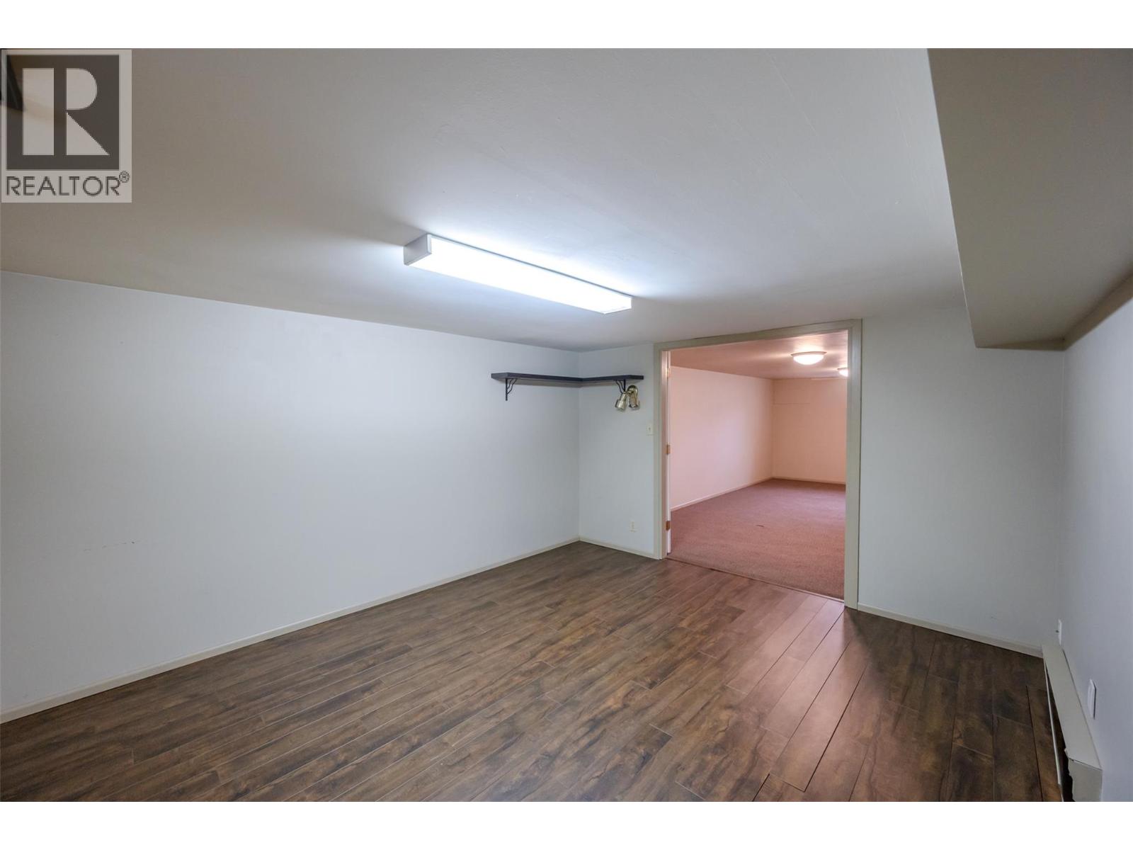 401 Wade Avenue E, Penticton, British Columbia  V2A 4H7 - Photo 24 - 10376151