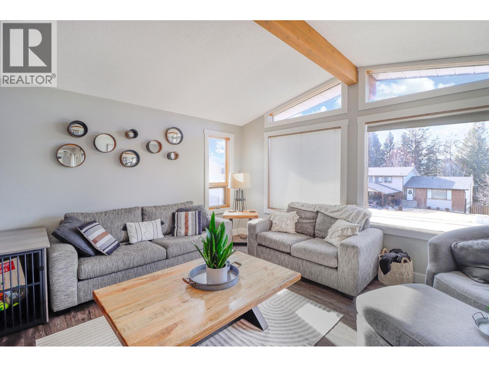 1816 Mt Connell Crescent, Cranbrook, British Columbia  V1C 5V7 - Photo 9 - 10376122