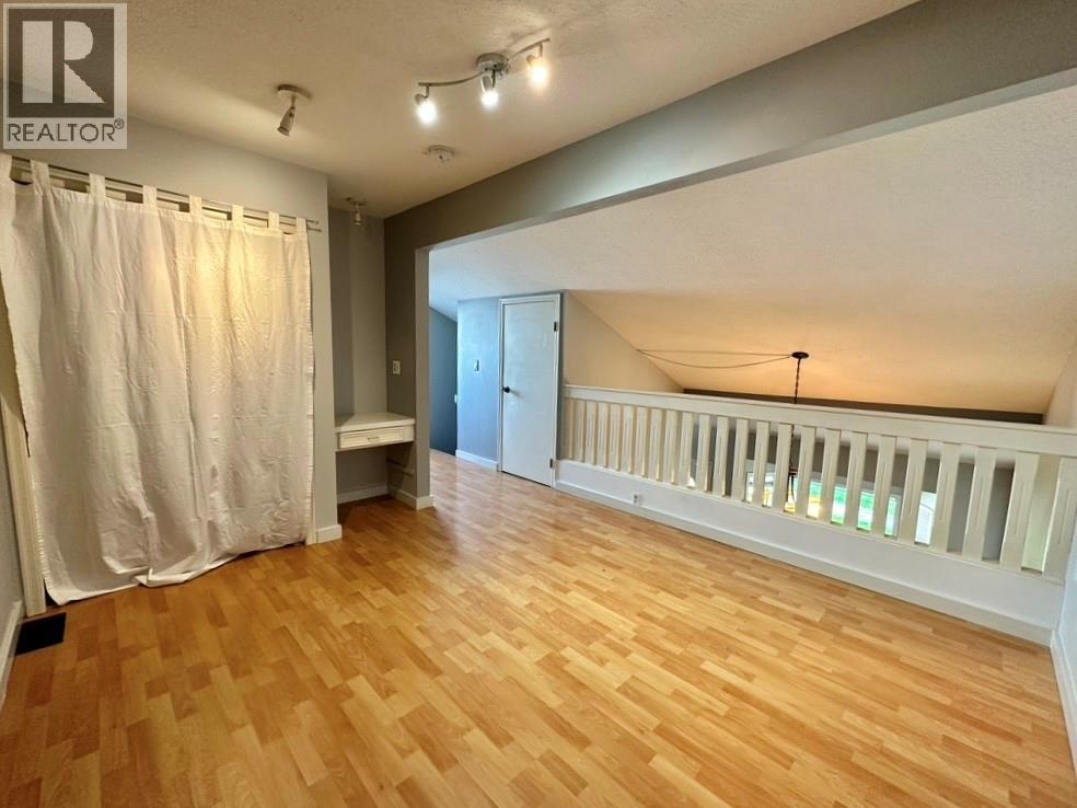 3155 Gordon Drive Unit# 404, Kelowna, British Columbia  V1W 3N6 - Photo 9 - 10376075