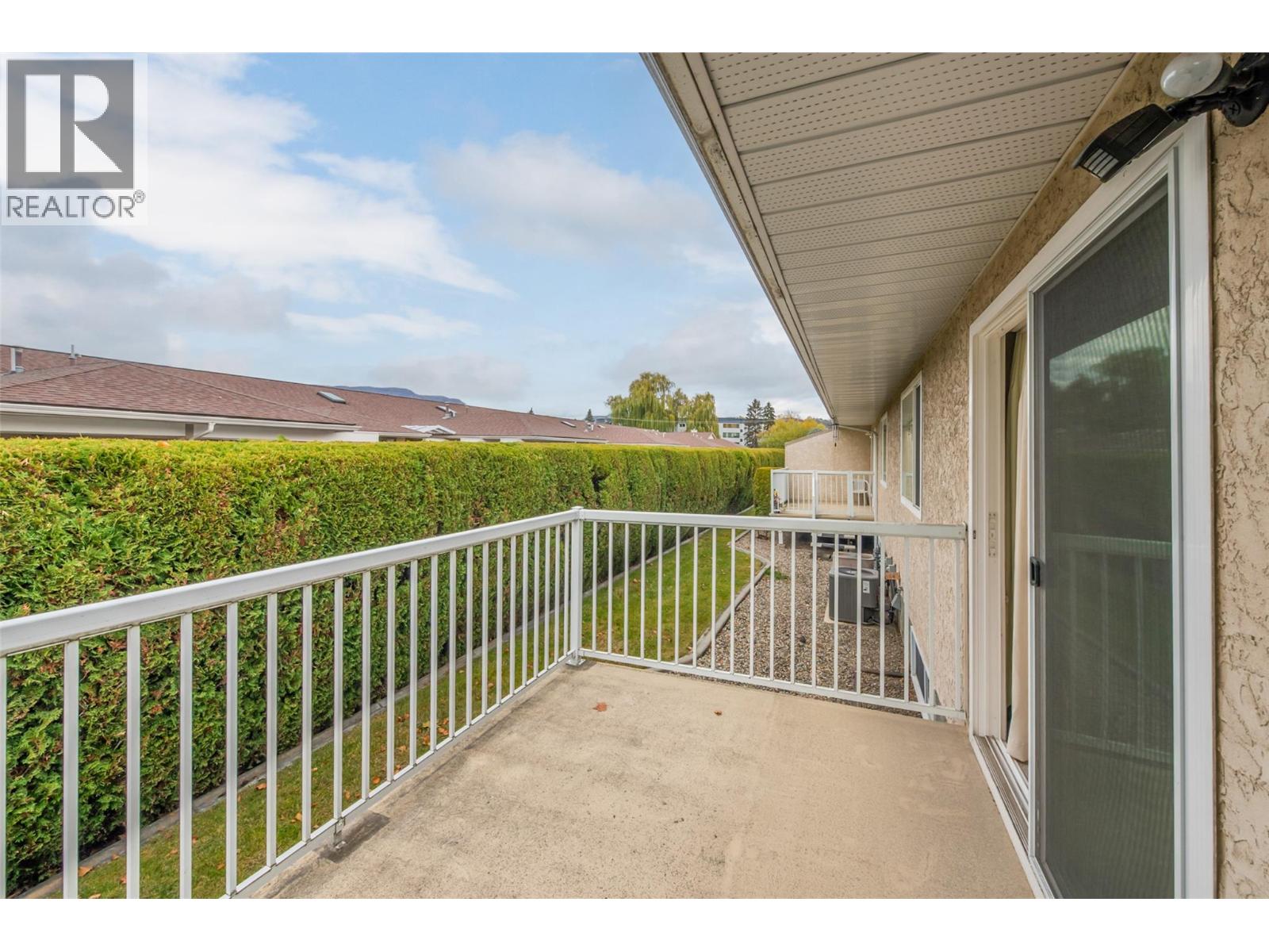 1209 Brookside Avenue Unit# 10, Kelowna, British Columbia  V1Y 5T5 - Photo 16 - 10374196