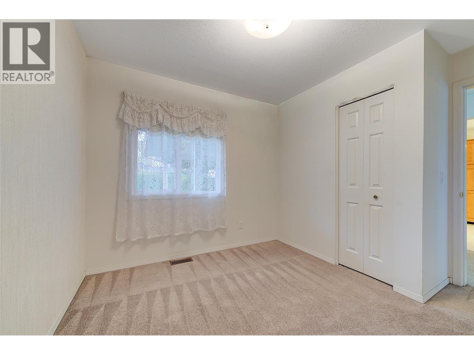 1209 Brookside Avenue Unit# 10, Kelowna, British Columbia  V1Y 5T5 - Photo 36 - 10374196