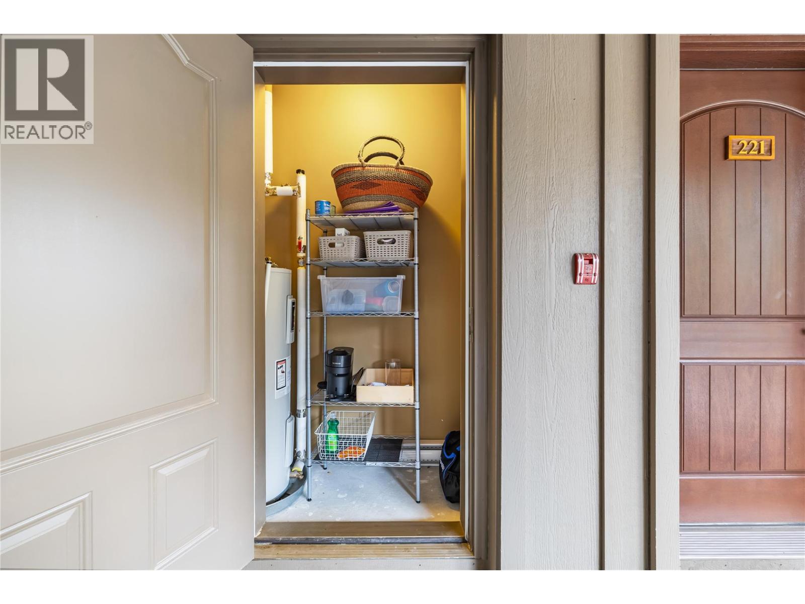 16310 Woolgar Road Unit# 221, Crawford Bay, British Columbia  V0B 1E0 - Photo 18 - 10376181