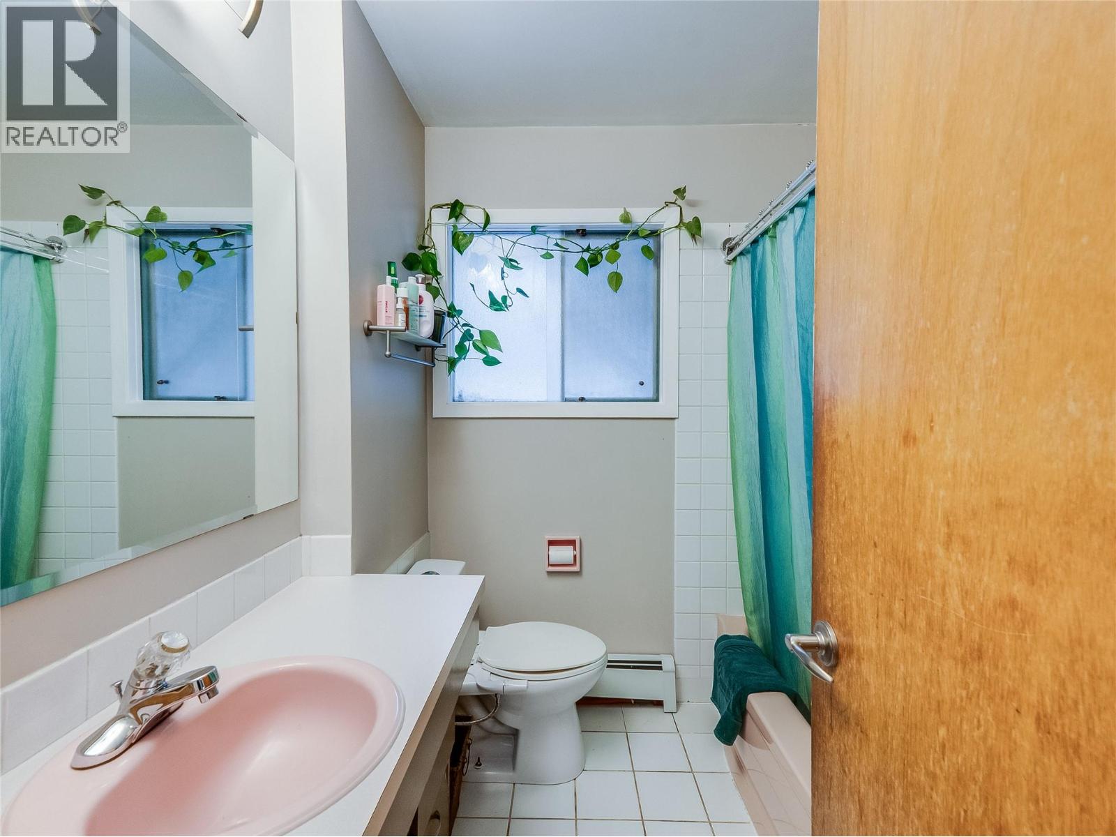 1604 Park Street, Rossland, British Columbia  V0G 1Y0 - Photo 32 - 10375556