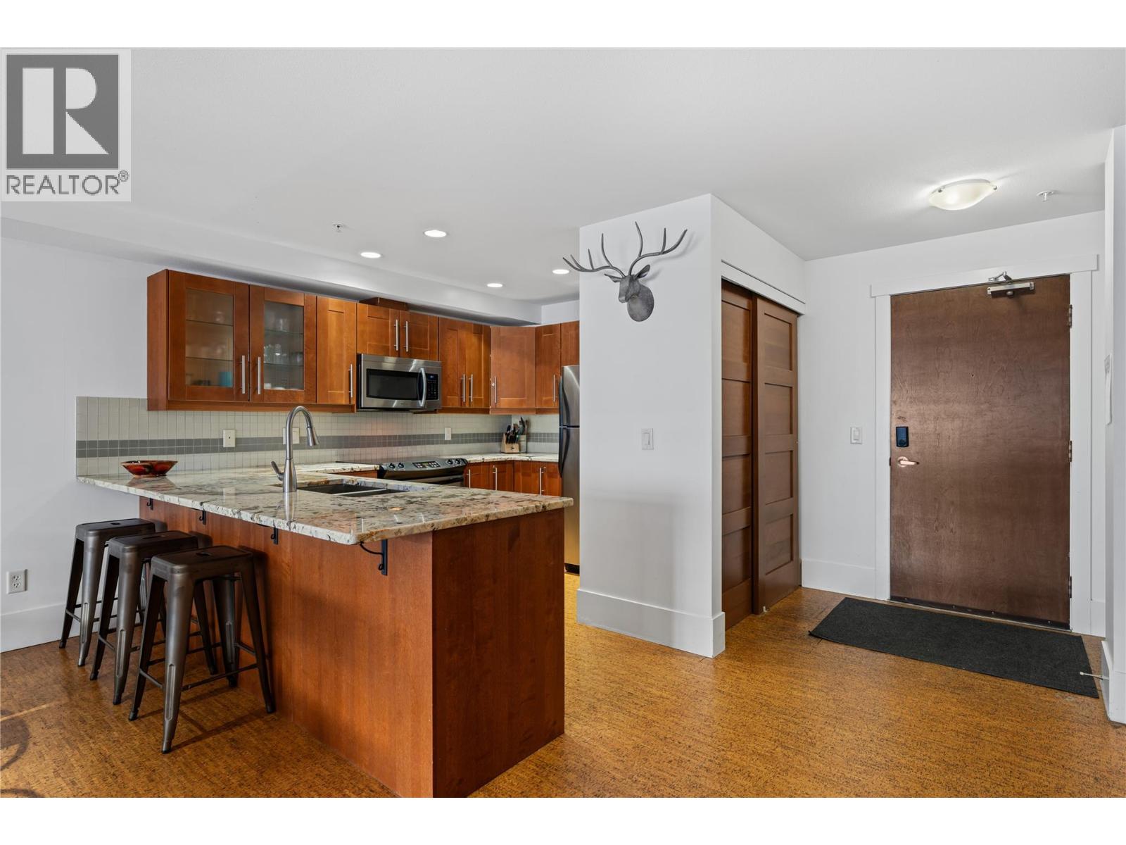 5030 Snowbird Way Unit# 101, Big White, British Columbia  V0H 1A0 - Photo 3 - 10374817