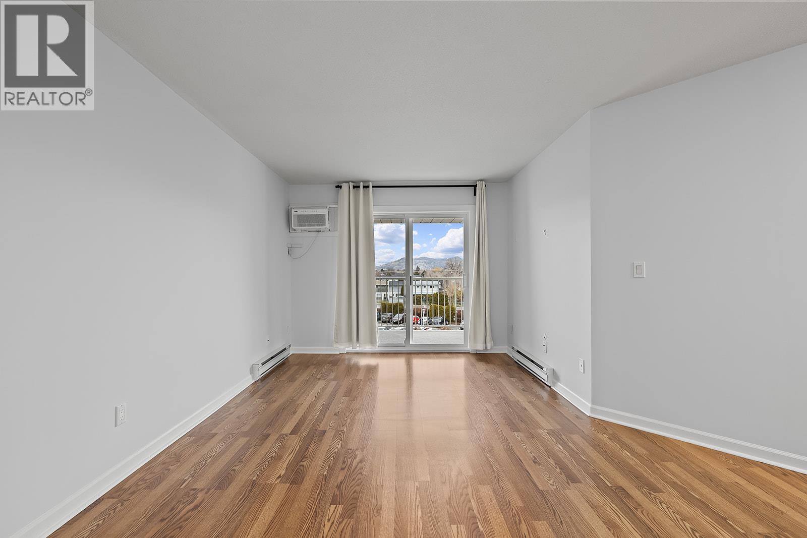 3160 Casorso Road Unit# 424, Kelowna, British Columbia  V1W 3L7 - Photo 3 - 10374037