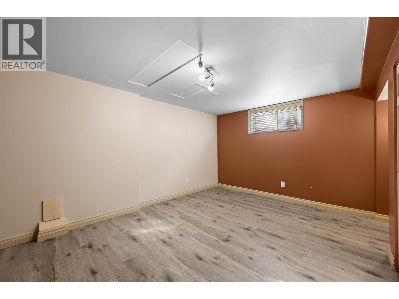 1926 Greaves Avenue, Merritt, British Columbia  V1K 1J3 - Photo 29 - 10376189