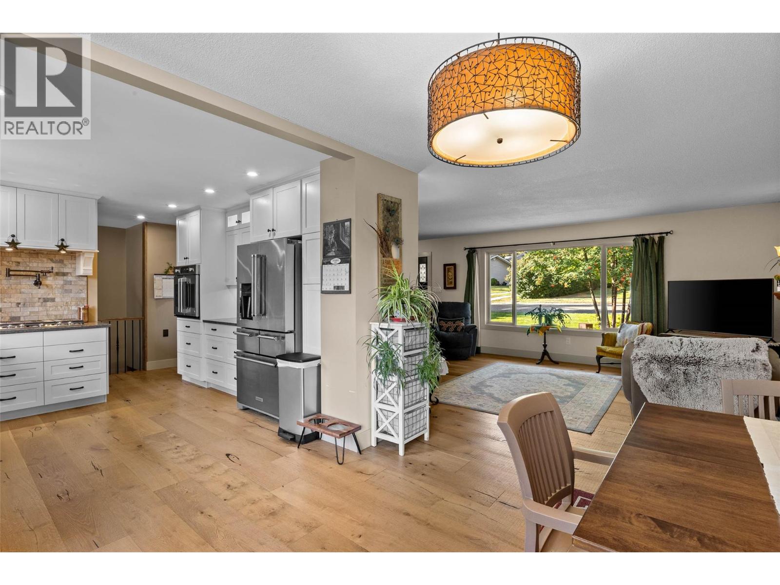 1926 Greaves Avenue, Merritt, British Columbia  V1K 1J3 - Photo 9 - 10376189