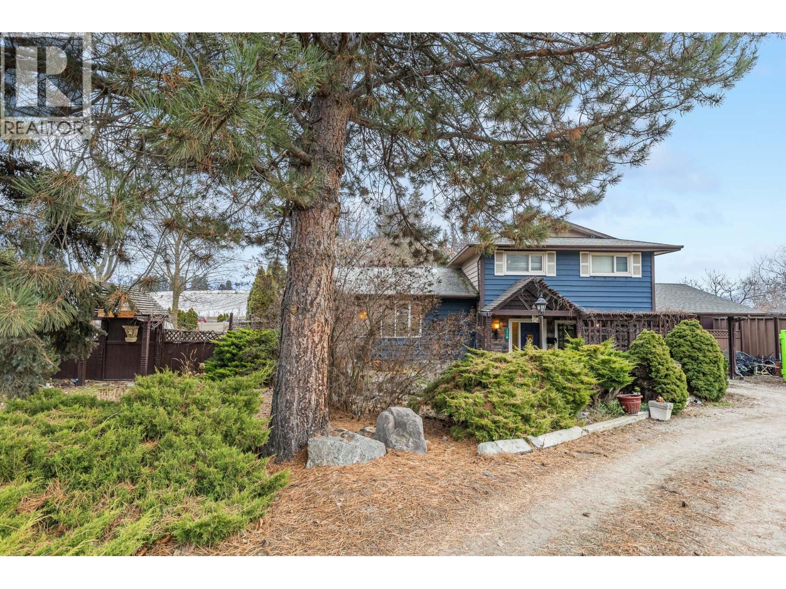 171 Snowsell North Street, Kelowna, British Columbia  V1V 2E3 - Photo 3 - 10376147