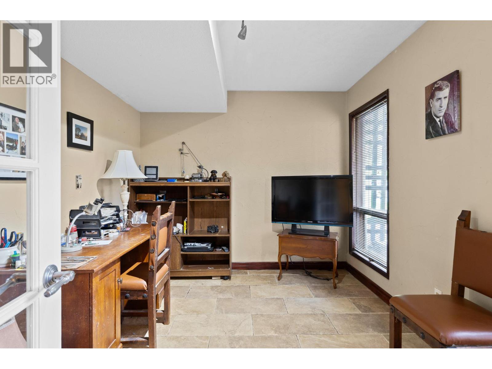 171 Snowsell North Street, Kelowna, British Columbia  V1V 2E3 - Photo 8 - 10376147