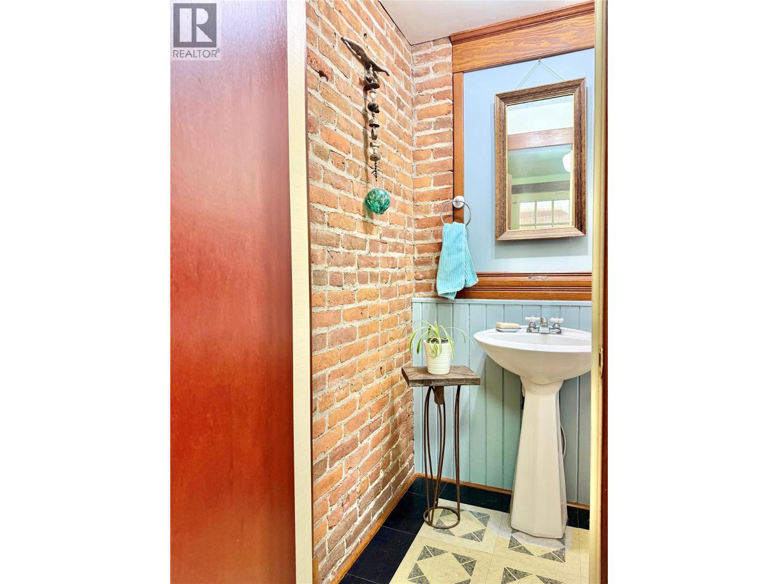 267 Long Lake Avenue, Greenwood, British Columbia  V0H 1J0 - Photo 22 - 10375708