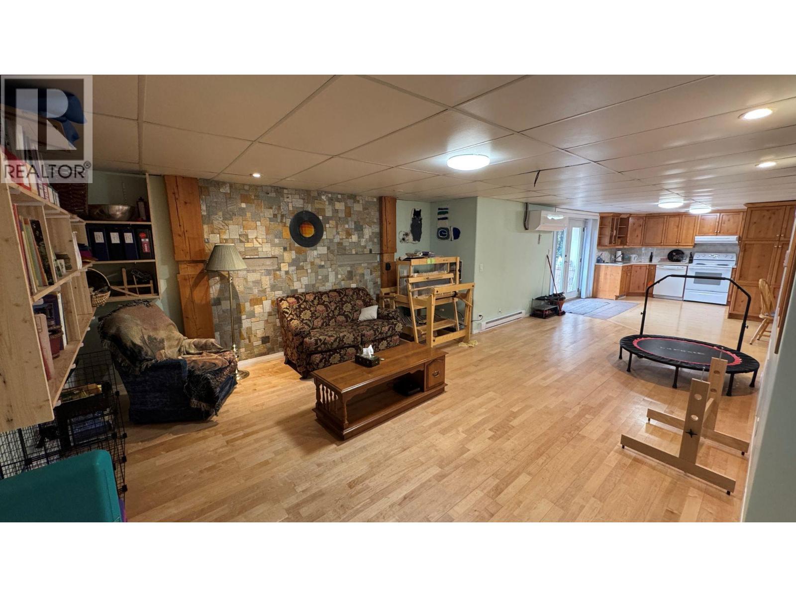 5175 Siminoff Road, Grand Forks, British Columbia  V0H 1H4 - Photo 24 - 10376197