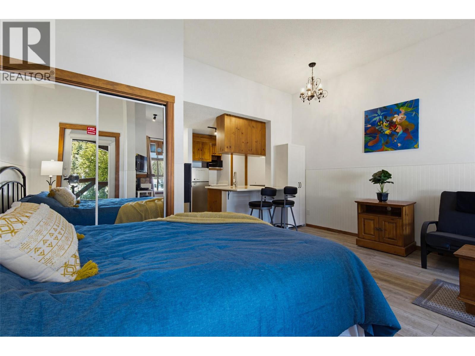 3190 Creekside Way Unit# 406, Sun Peaks, British Columbia  V0E 5N0 - Photo 9 - 10376176