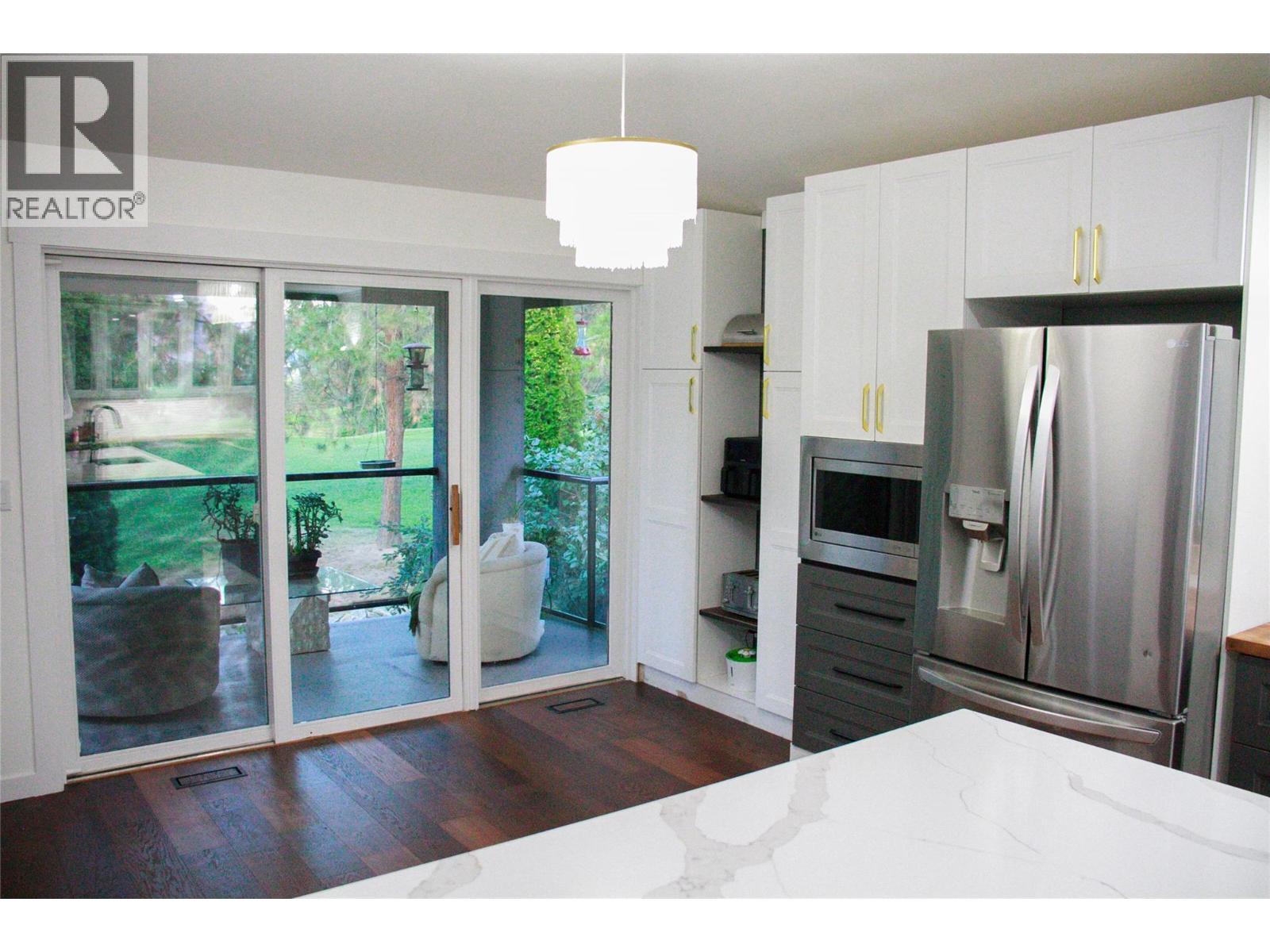 3897 Gallaghers Grange, Kelowna, British Columbia  V1W 3Z9 - Photo 10 - 10375553