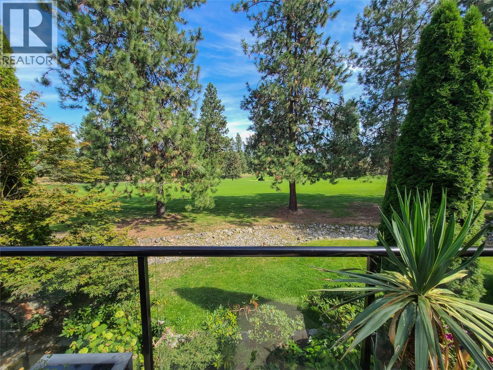 3897 Gallaghers Grange, Kelowna, British Columbia  V1W 3Z9 - Photo 2 - 10375553