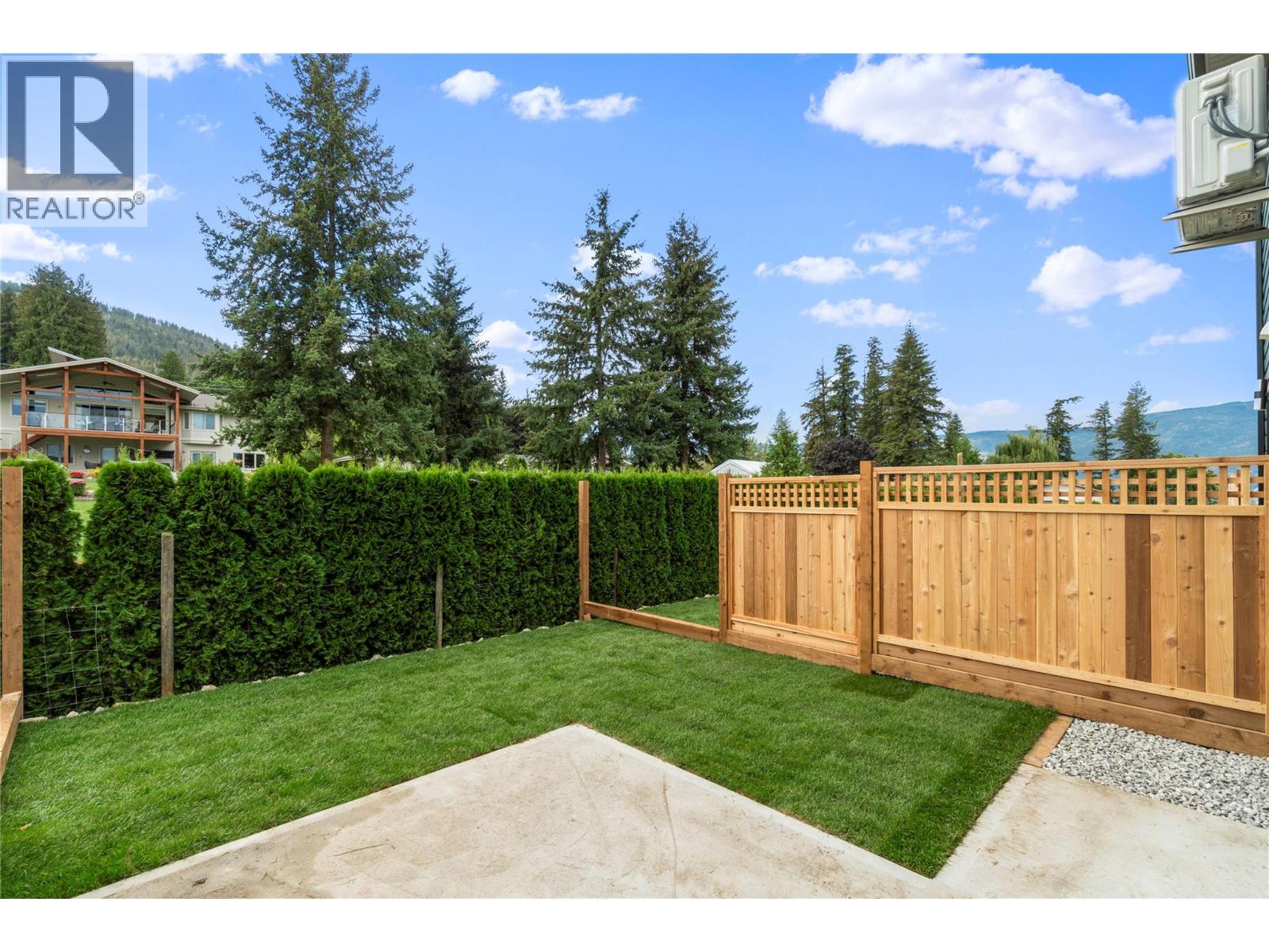 981 12 Street Se Unit# 38, Salmon Arm, British Columbia  V1E 2C8 - Photo 34 - 10376044