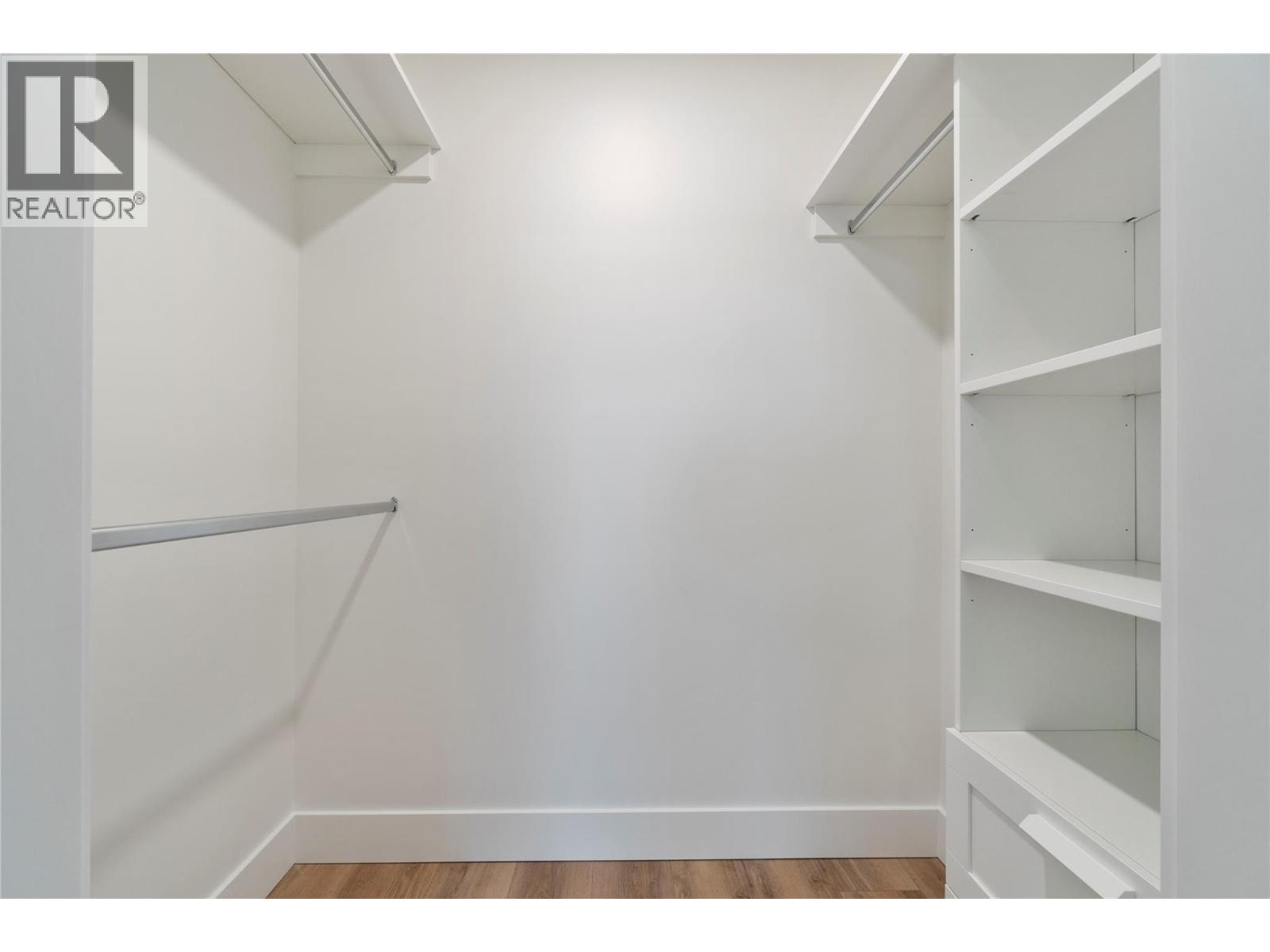 981 12 Street Se Unit# 38, Salmon Arm, British Columbia  V1E 2C8 - Photo 57 - 10376044