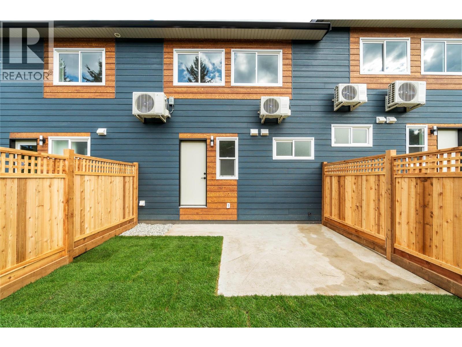 981 12 Street Se Unit# 37, Salmon Arm, British Columbia  V1E 2C8 - Photo 46 - 10376043