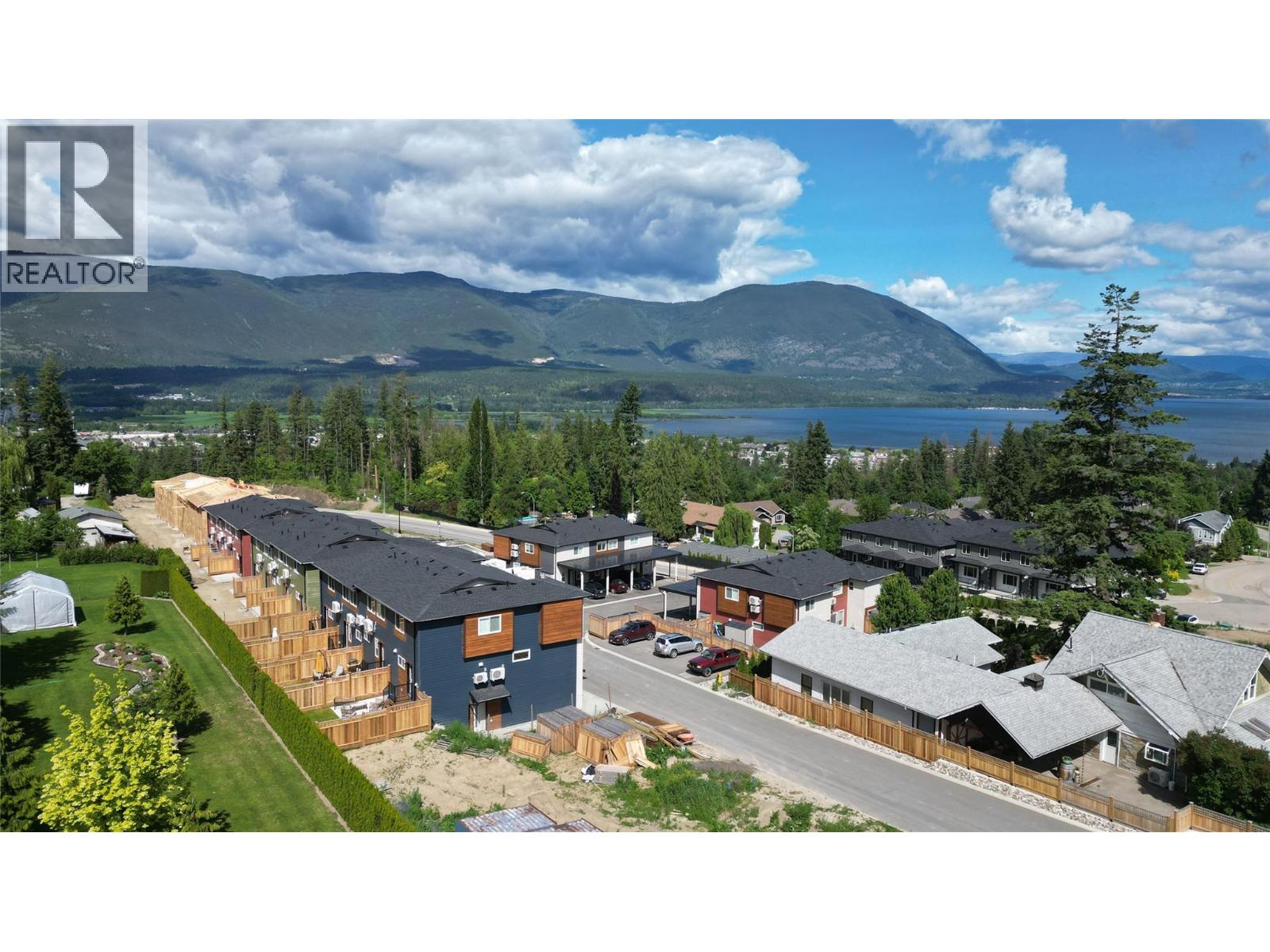 981 12 Street Se Unit# 37, Salmon Arm, British Columbia  V1E 2C8 - Photo 7 - 10376043