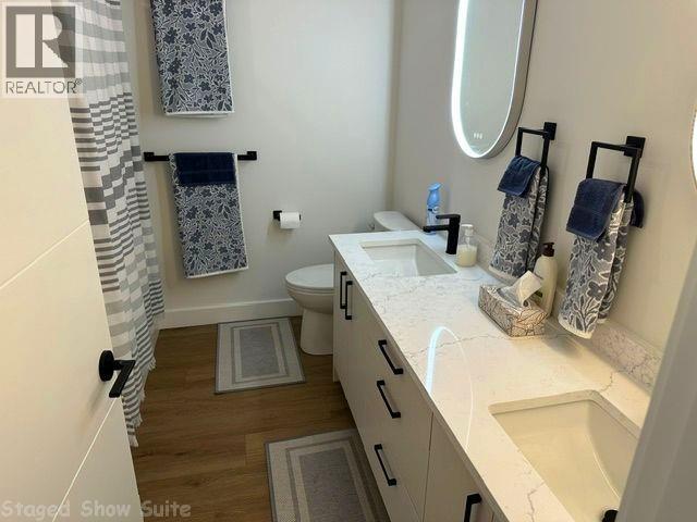 981 12 Street Se Unit# 37, Salmon Arm, British Columbia  V1E 2C8 - Photo 84 - 10376043