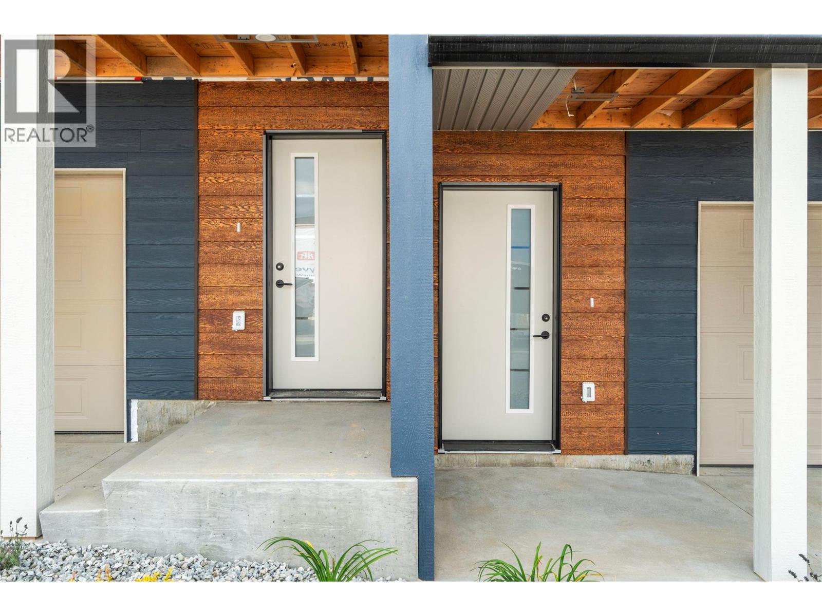 981 12 Street Se Unit# 36, Salmon Arm, British Columbia  V1E 2C8 - Photo 54 - 10376042