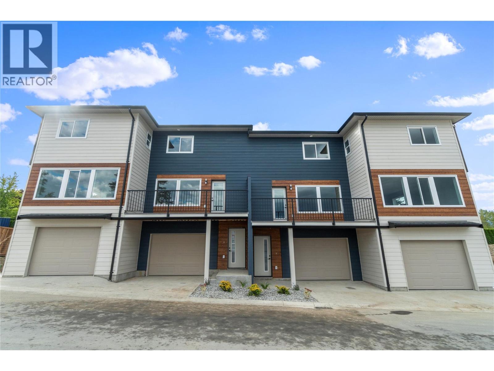 981 12 Street Se Unit# 35, Salmon Arm, British Columbia  V1E 2C8 - Photo 18 - 10376035