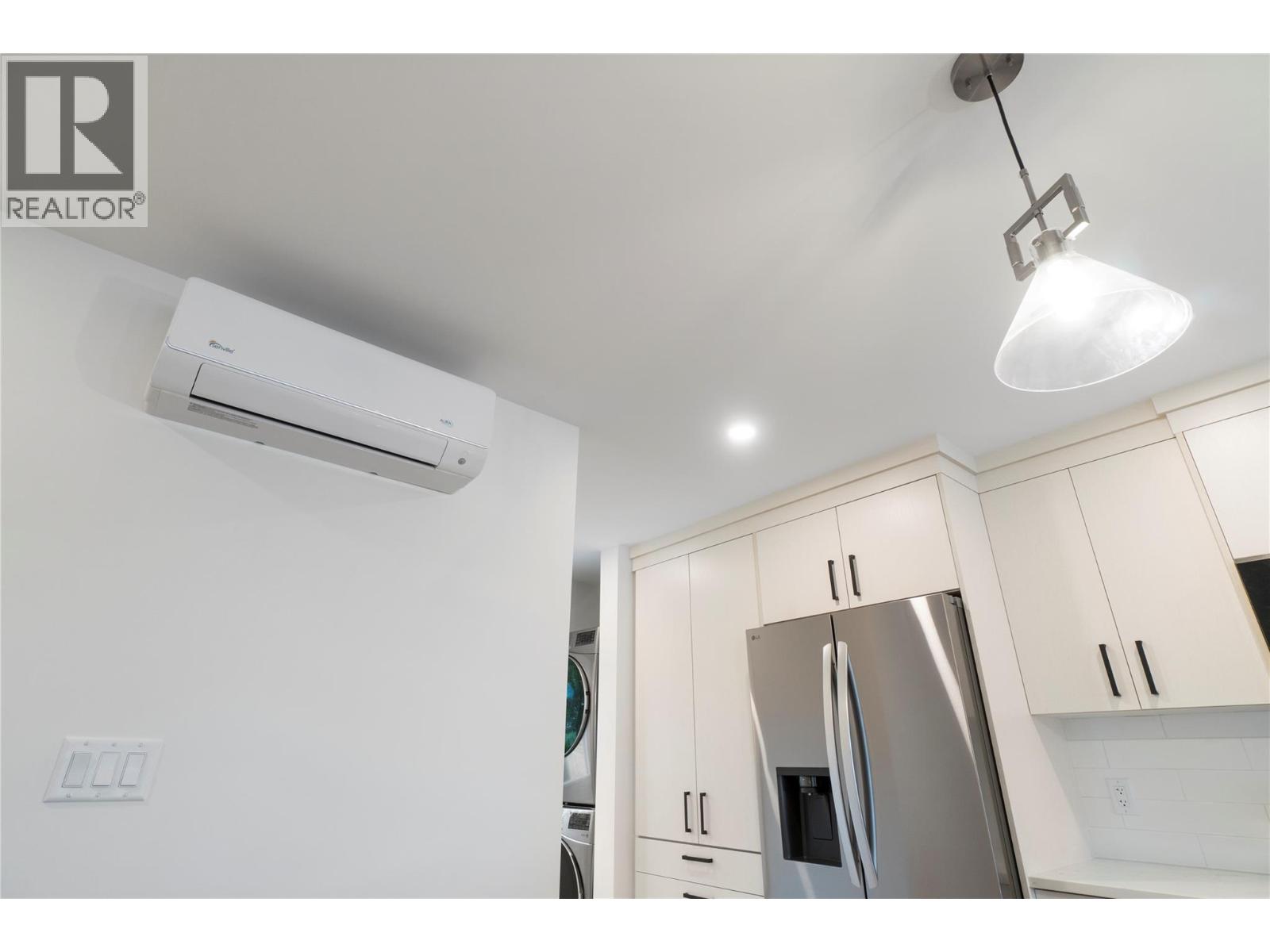 981 12 Street Se Unit# 35, Salmon Arm, British Columbia  V1E 2C8 - Photo 61 - 10376035