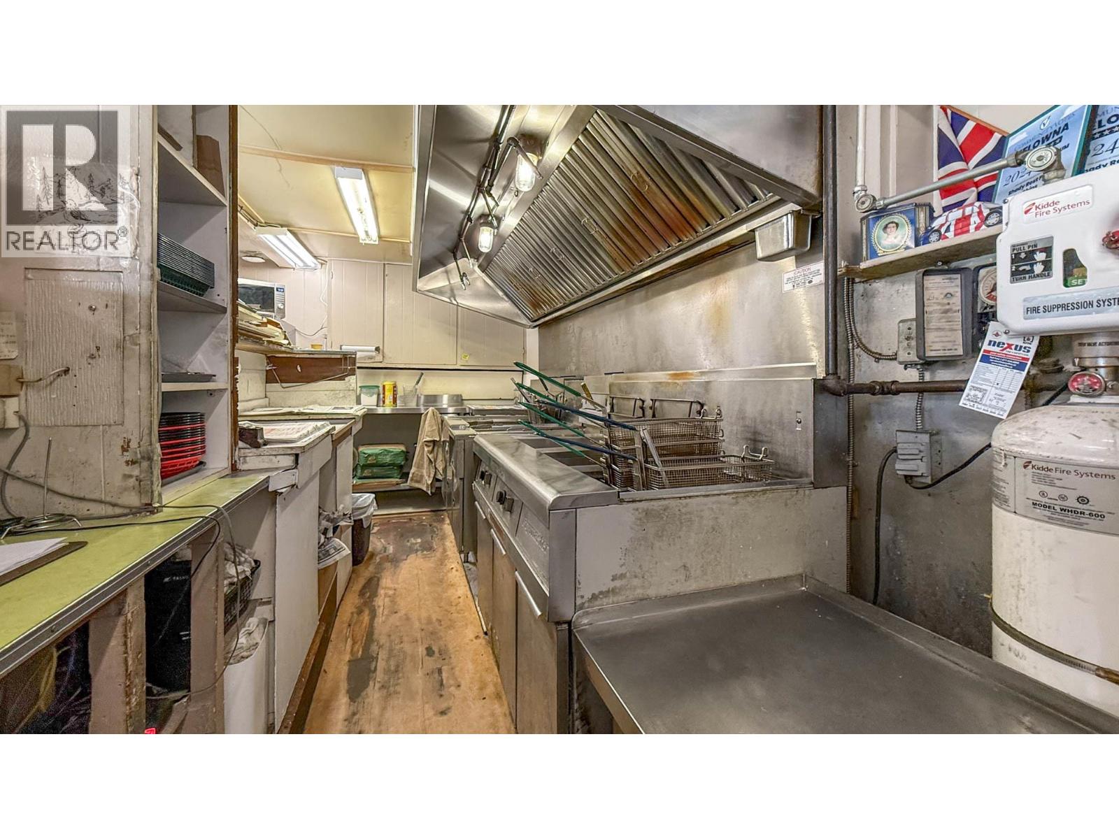 1359 Sutherland Avenue, Kelowna, British Columbia  V1Y 5Y2 - Photo 11 - 10375982