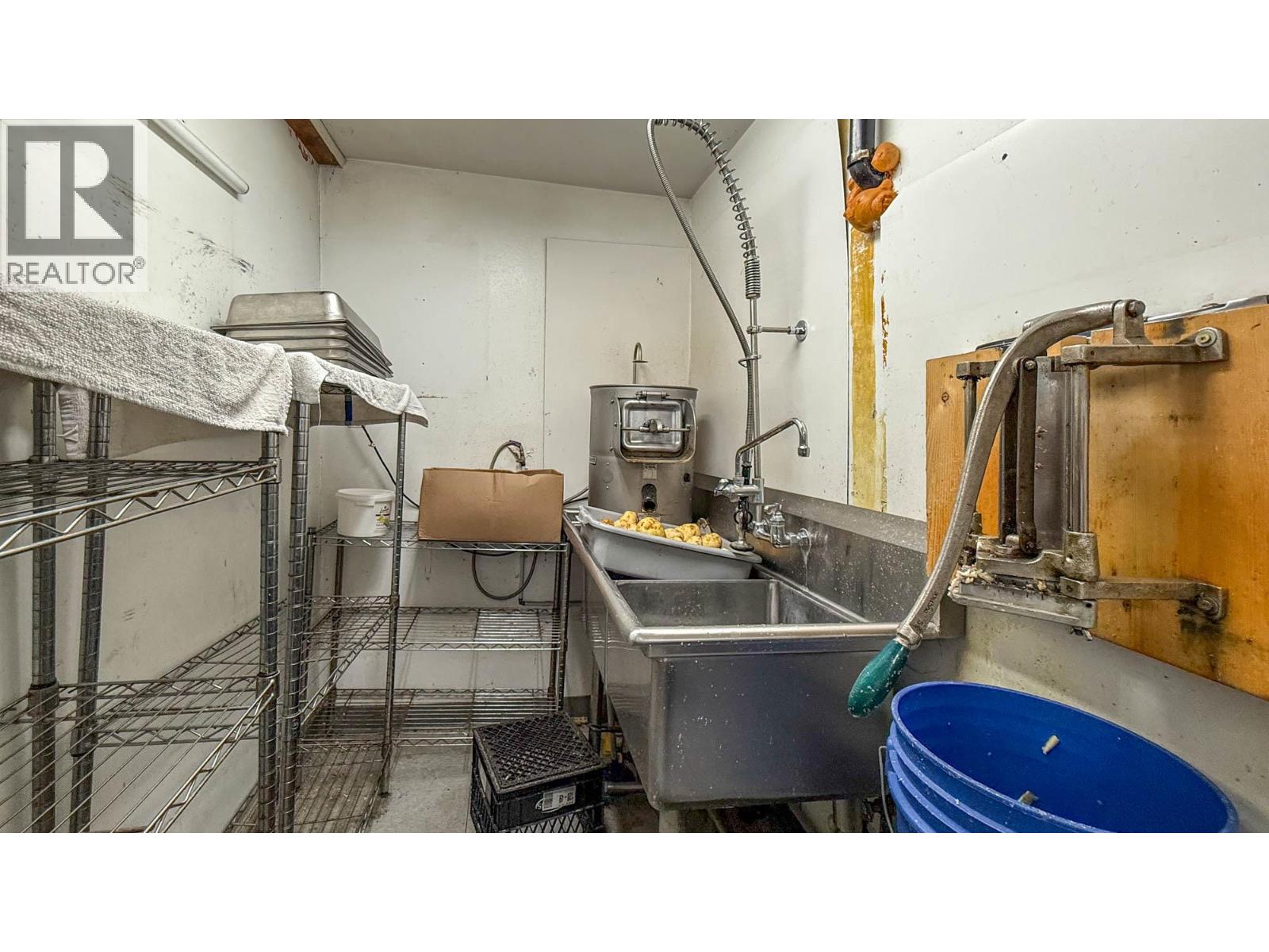 1359 Sutherland Avenue, Kelowna, British Columbia  V1Y 5Y2 - Photo 13 - 10375982