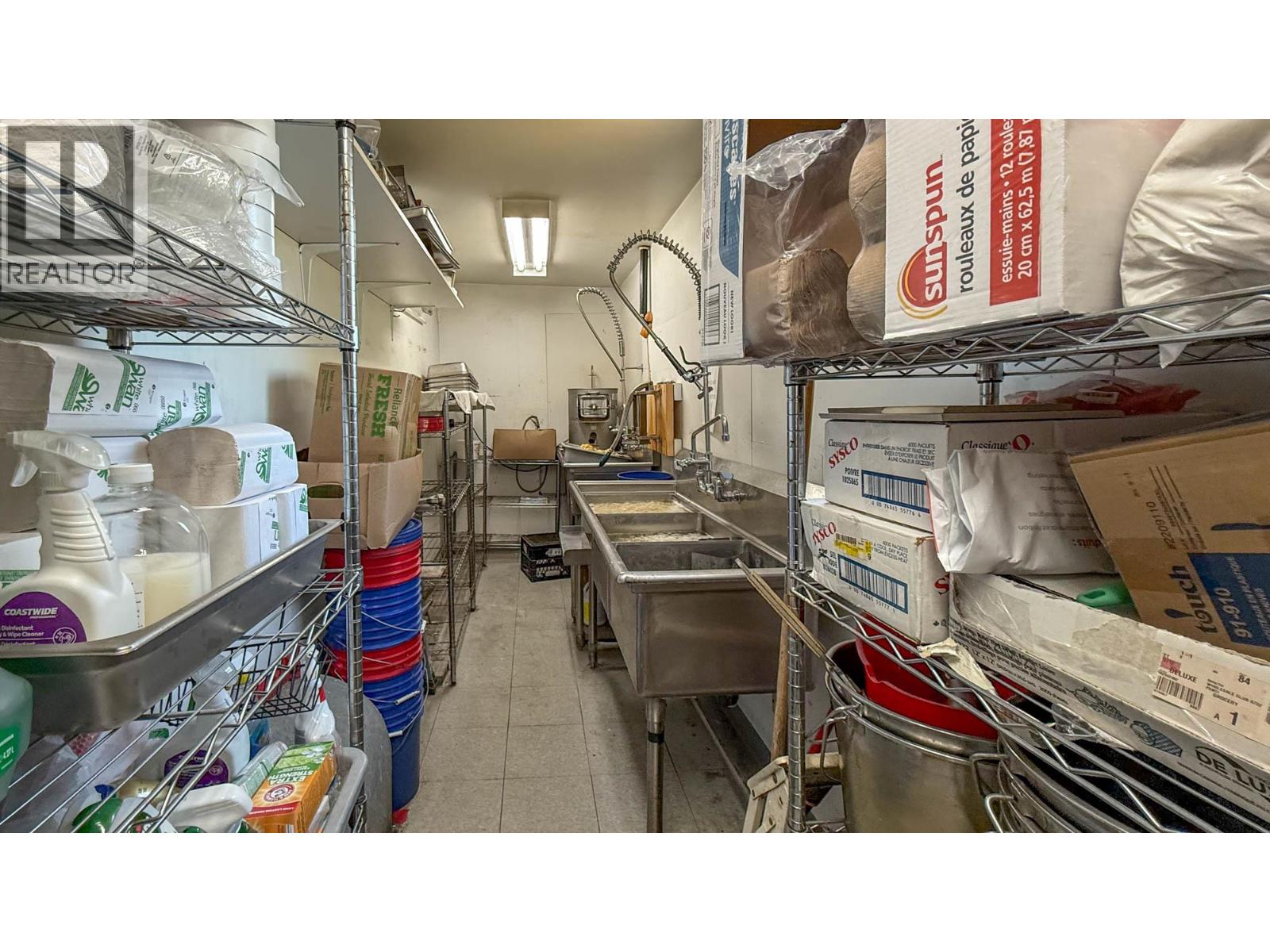 1359 Sutherland Avenue, Kelowna, British Columbia  V1Y 5Y2 - Photo 14 - 10375982