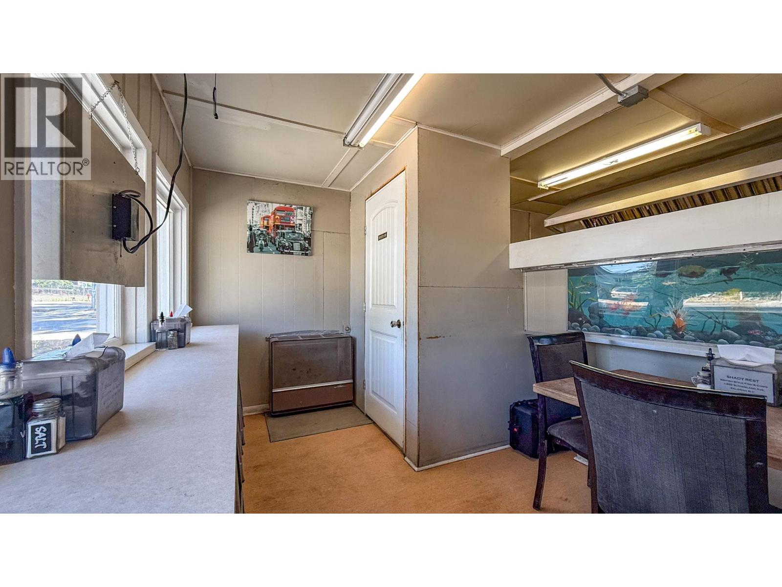 1359 Sutherland Avenue, Kelowna, British Columbia  V1Y 5Y2 - Photo 4 - 10375982