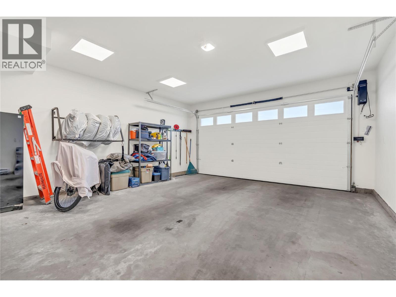 565 Forestbrook Drive, Penticton, British Columbia  V2A 2E5 - Photo 34 - 10375901