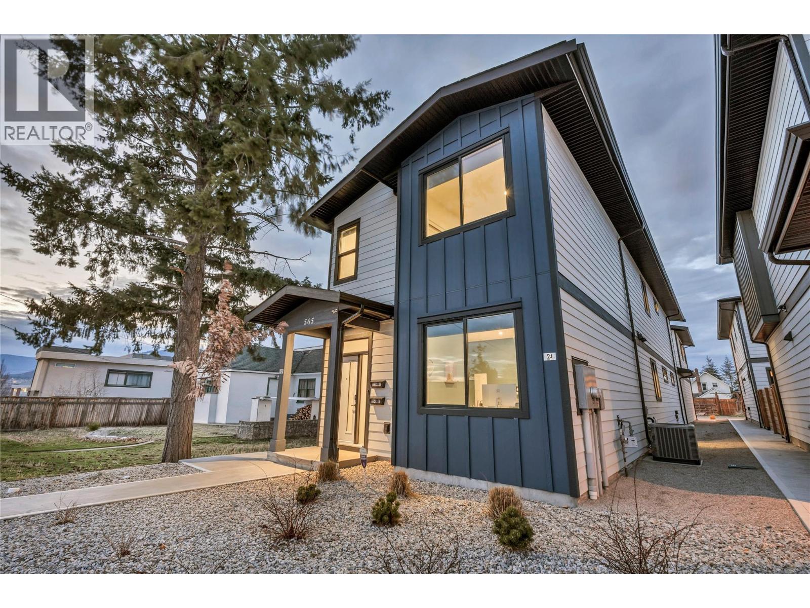 565 Forestbrook Drive, Penticton, British Columbia  V2A 2E5 - Photo 43 - 10375901