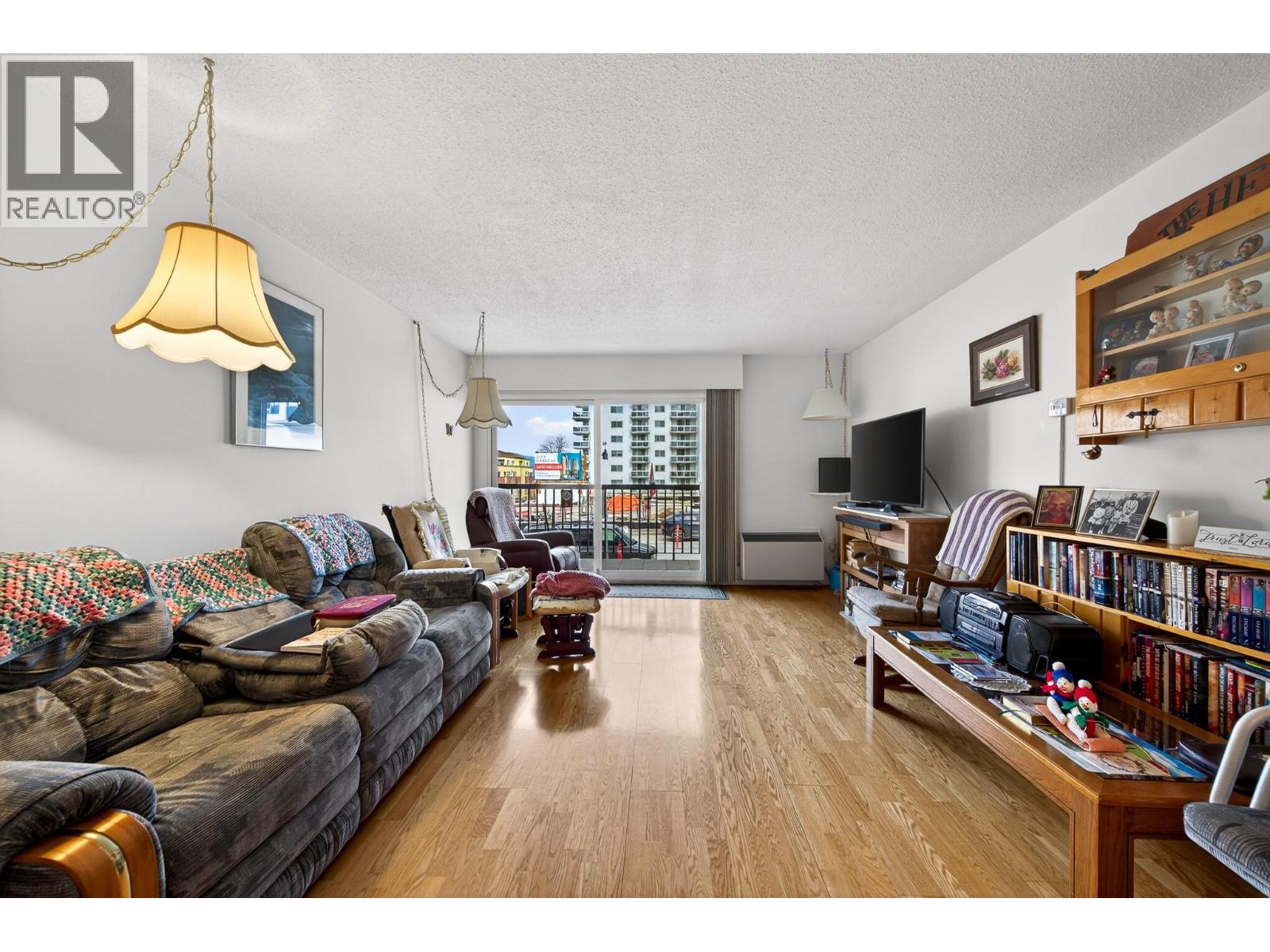 411 Nicola Street Unit# 104, Kamloops, British Columbia  V2C 2P7 - Photo 2 - 10375846