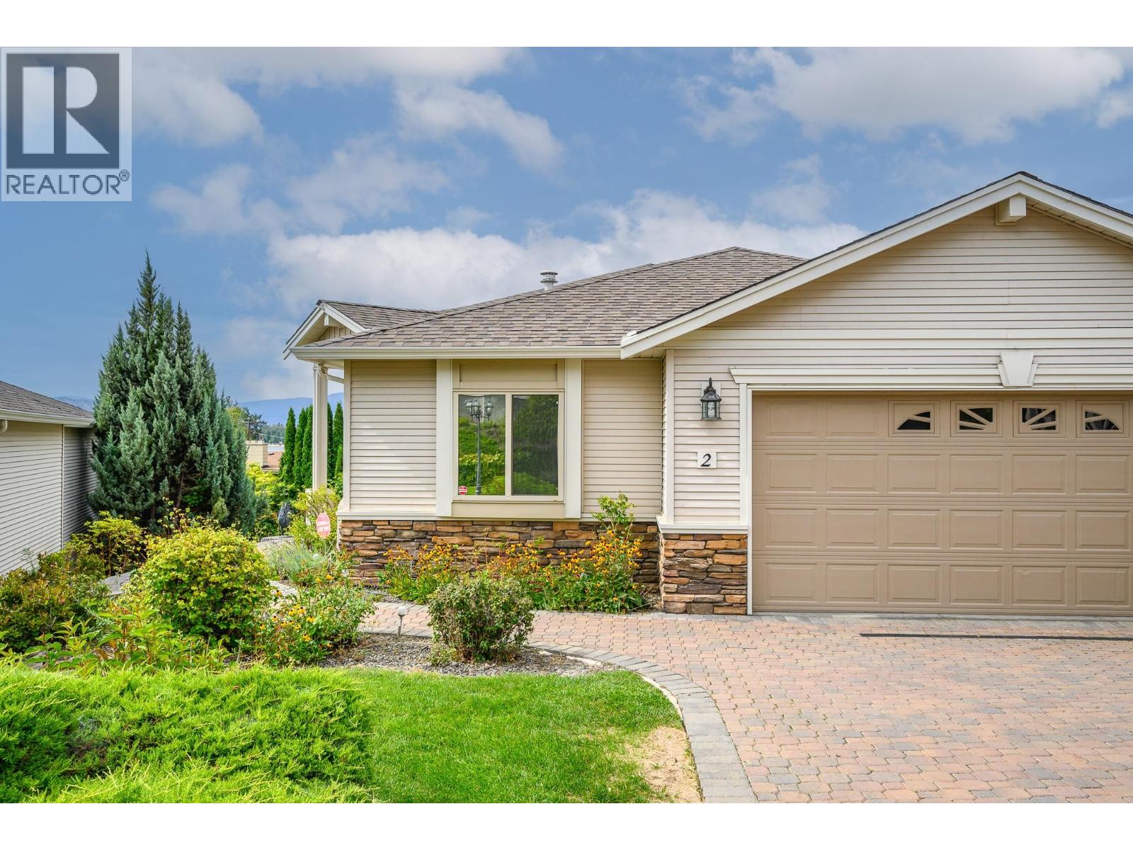 2100 Boucherie Road Unit# 2, West Kelowna, British Columbia  V4T 2X1 - Photo 1 - 10376215