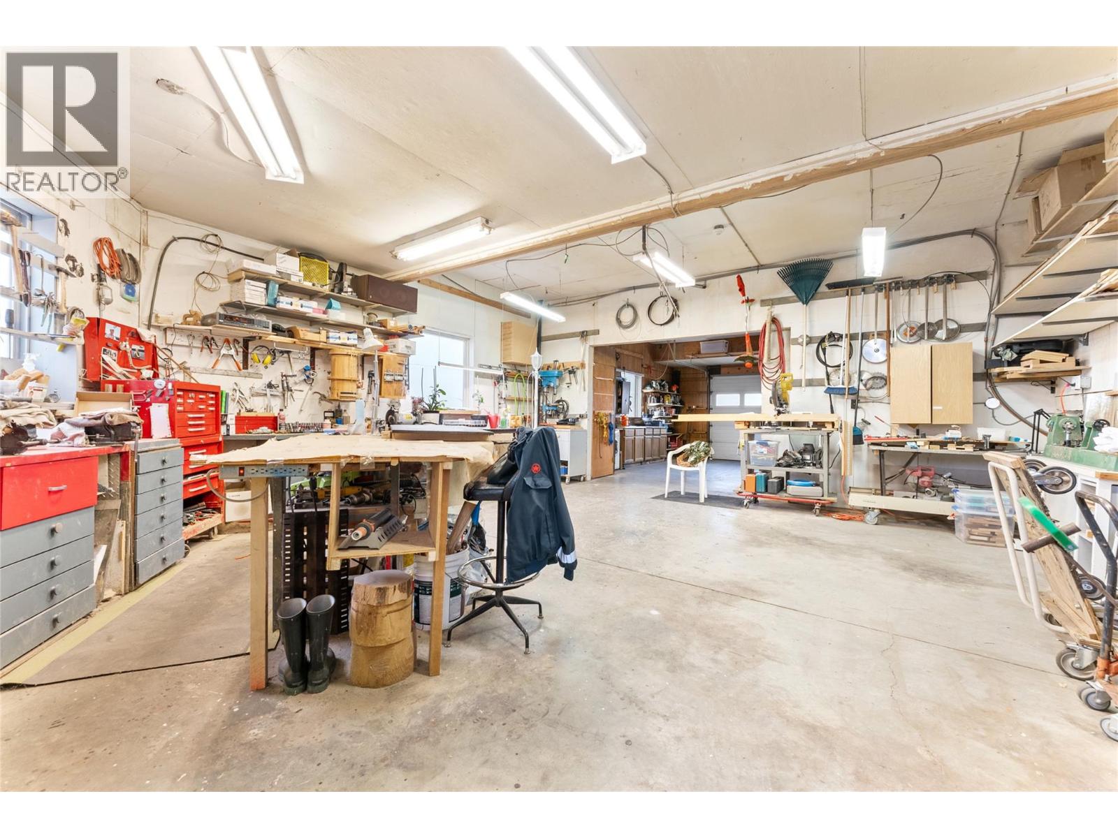 1243 Aldon Road, Kelowna, British Columbia  V1X 5A1 - Photo 22 - 10373523