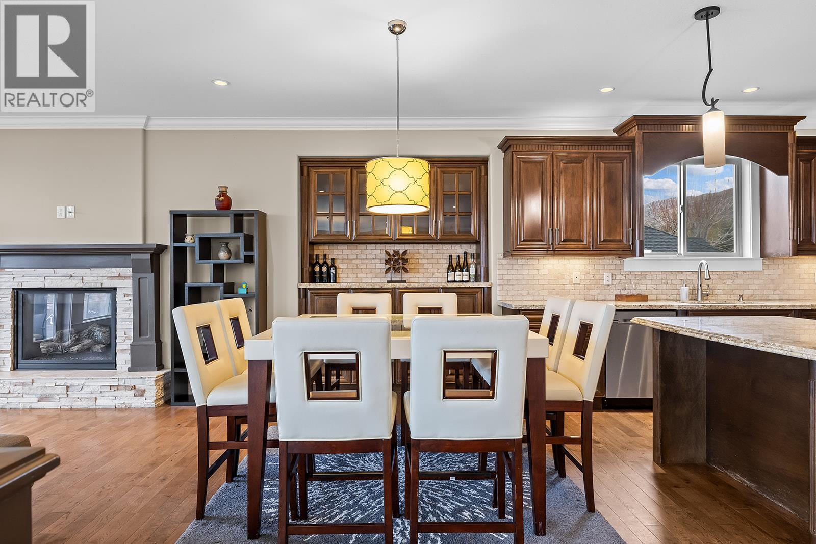 368 Trumpeter Court, Kelowna, British Columbia  V1W 5J4 - Photo 6 - 10376167