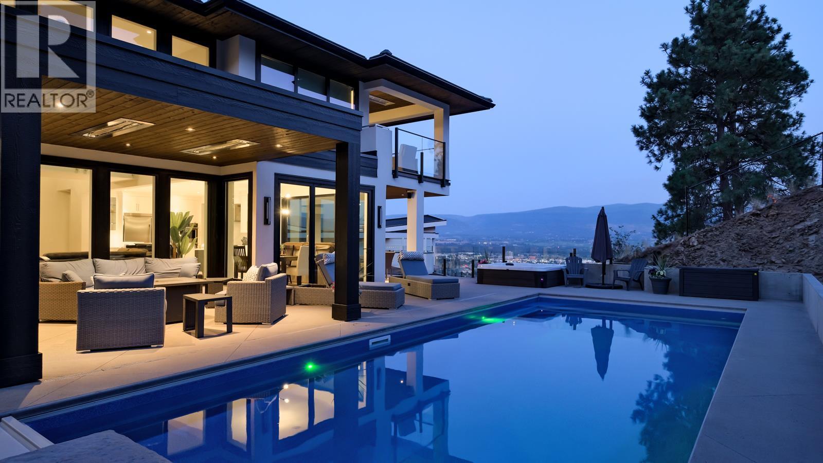 740 Pinehaven Court, Kelowna, British Columbia  V1V 2Y3 - Photo 1 - 10375961