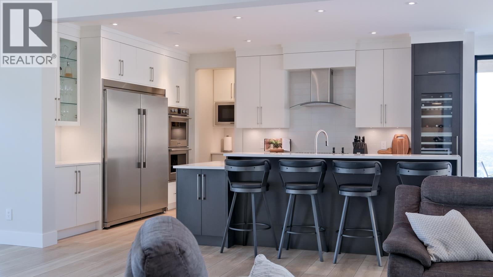 740 Pinehaven Court, Kelowna, British Columbia  V1V 2Y3 - Photo 10 - 10375961