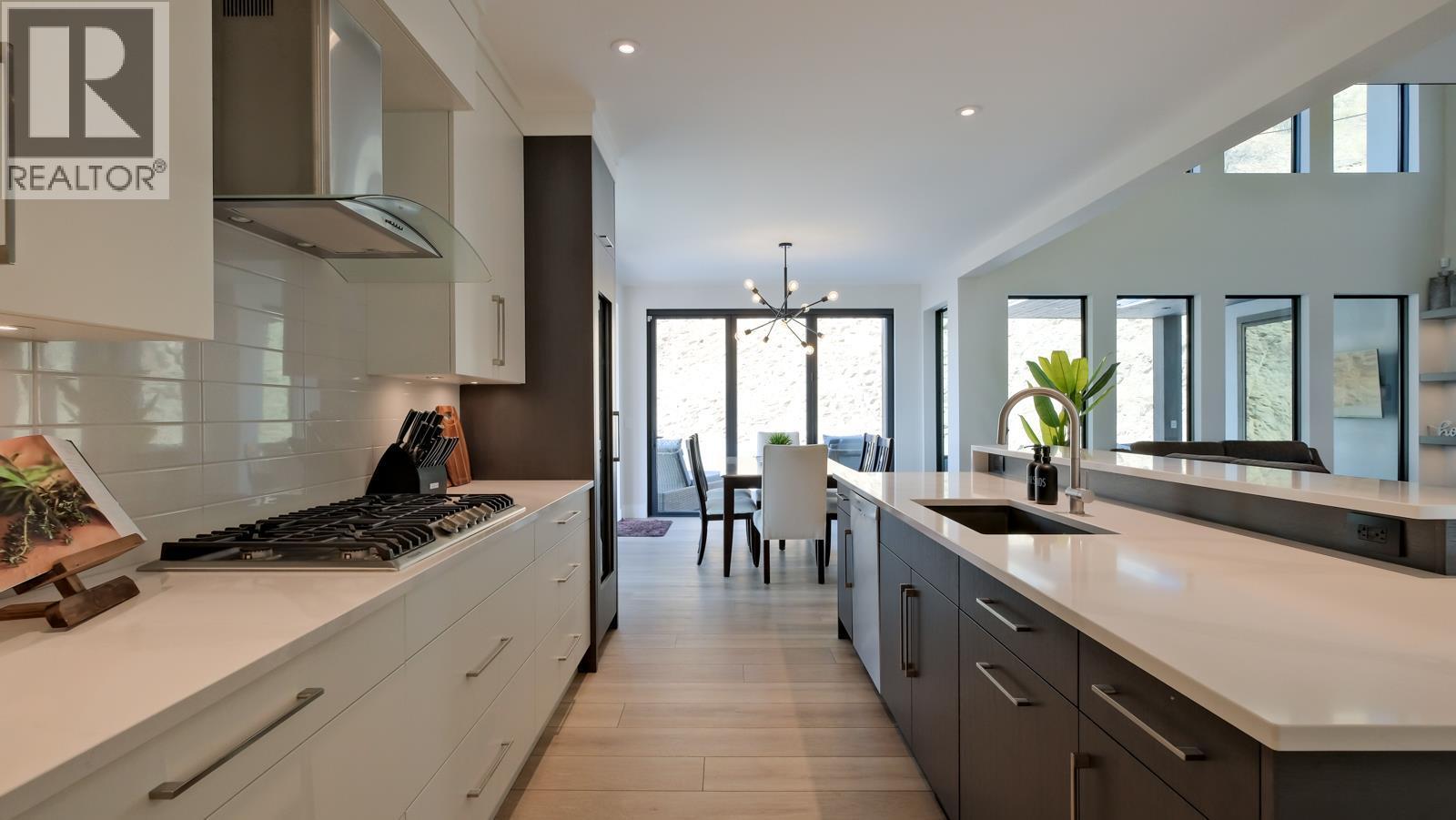 740 Pinehaven Court, Kelowna, British Columbia  V1V 2Y3 - Photo 18 - 10375961