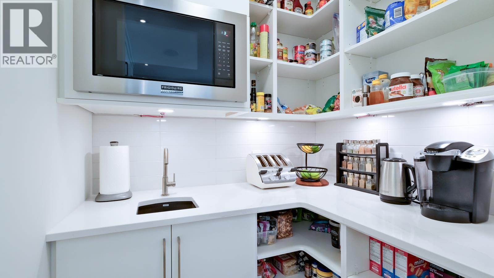 740 Pinehaven Court, Kelowna, British Columbia  V1V 2Y3 - Photo 22 - 10375961