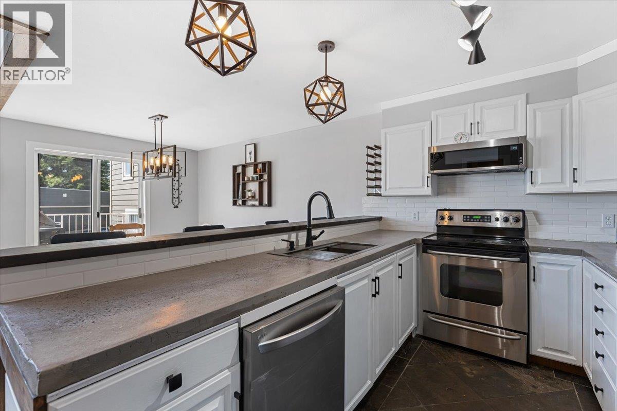 7475 Porcupine Road Unit# 12, Big White, British Columbia  V1P 1T4 - Photo 11 - 10375420