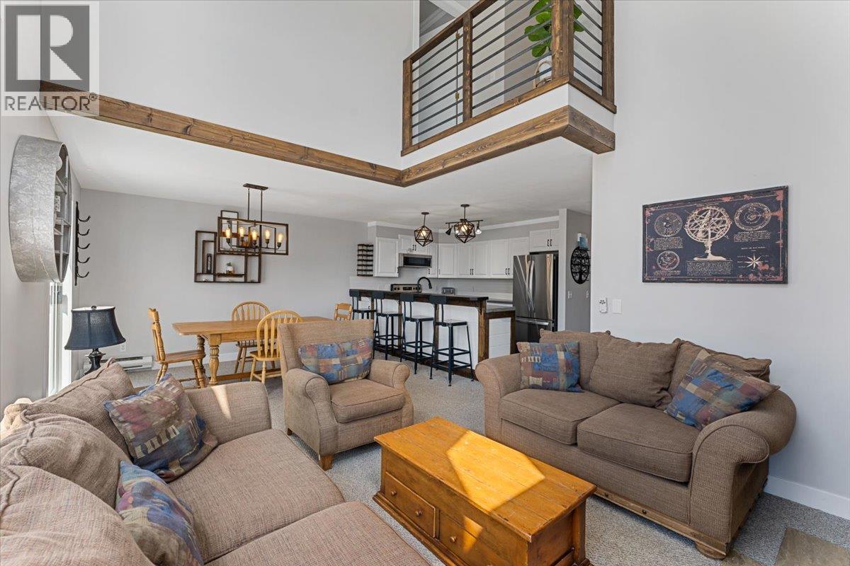7475 Porcupine Road Unit# 12, Big White, British Columbia  V1P 1T4 - Photo 3 - 10375420