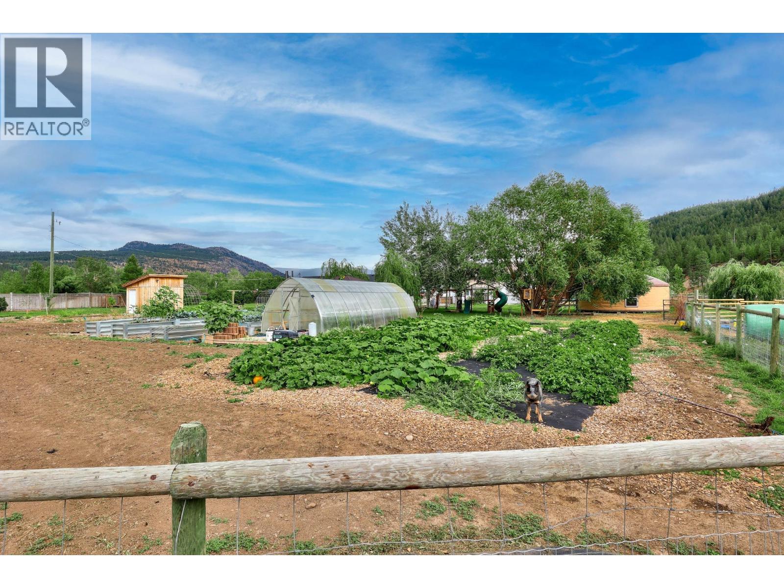 1688 Nicolls Road, Merritt, British Columbia  V1K 1N7 - Photo 9 - 10376193