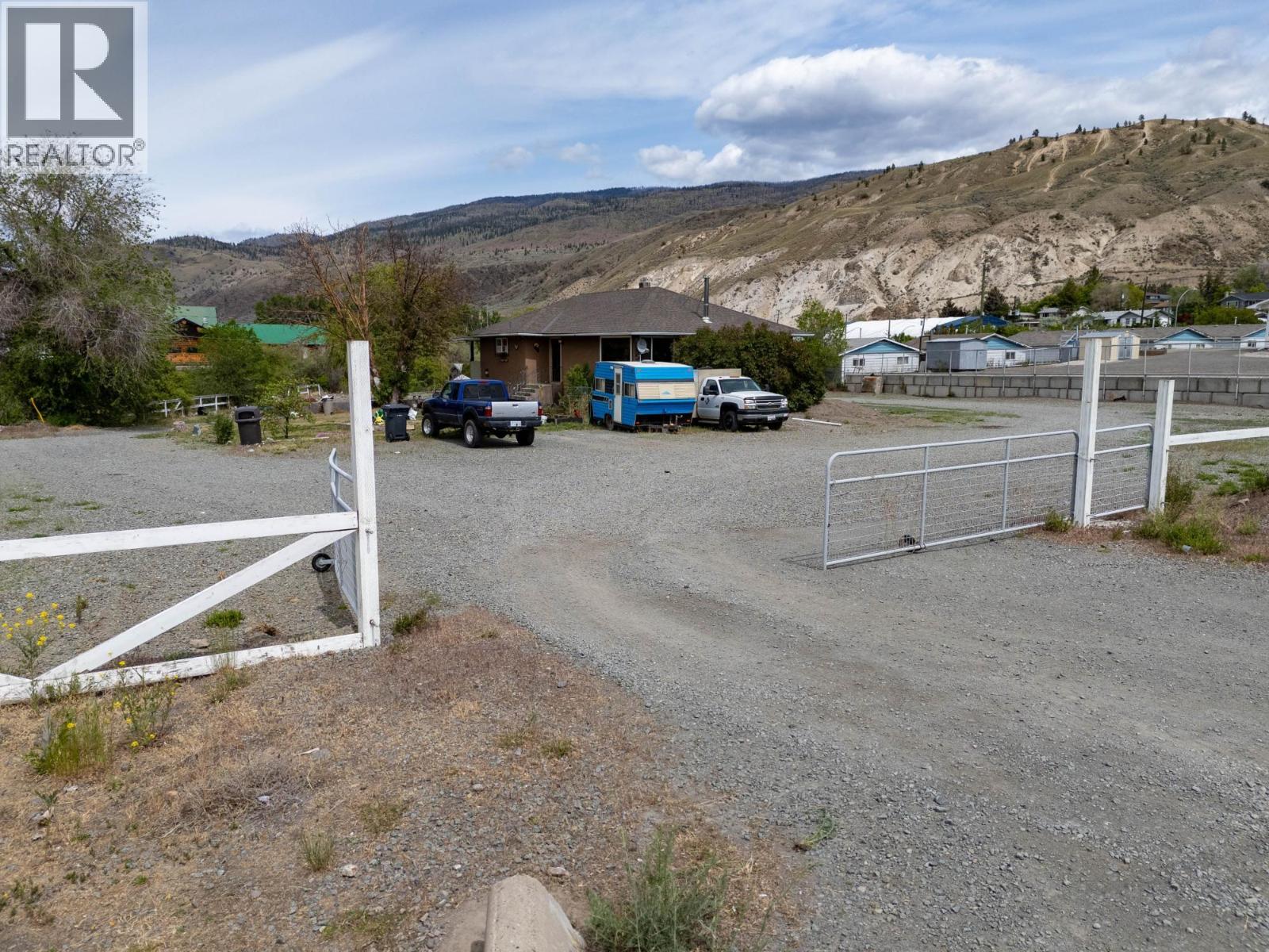 1405 Cariboo 97 Highway, Cache Creek, British Columbia  V0K 1H0 - Photo 8 - 10376170